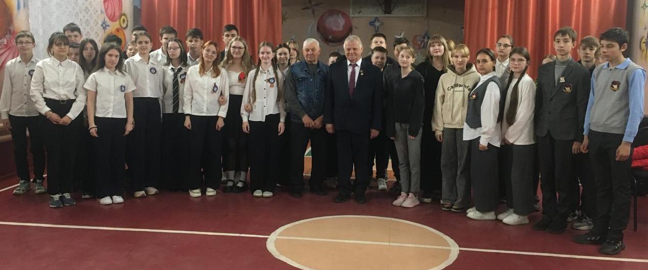 К 90-летию района прошла встреча с Почетными жителями.
